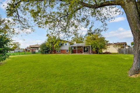 Tiny photo for 15251 Colina Avenue, Oak Forest, IL 60452 (MLS # 12507622)