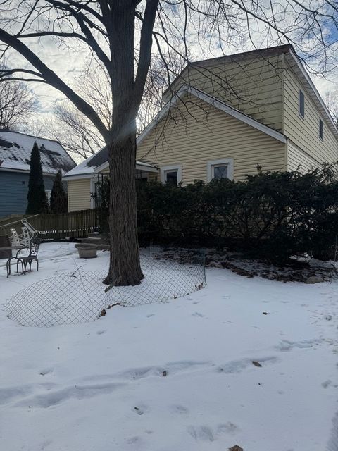 818 Bach Street Northbrook IL 60062