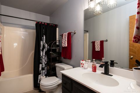 Tiny photo for 1710 Chestnut Hill Road, Plainfield, IL 60586 (MLS # 12434087)