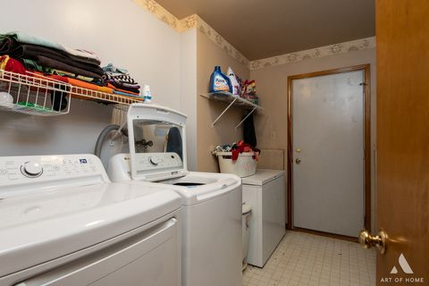 Tiny photo for 1710 Chestnut Hill Road, Plainfield, IL 60586 (MLS # 12434087)