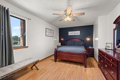 Tiny photo for 17510 71st Court #3B, Tinley Park, IL 60477 (MLS # 12699424)