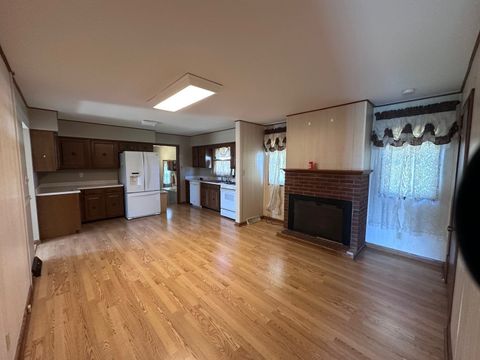 Tiny photo for 321 E Elm Street, Piper City, IL 60959 (MLS # 12603688)