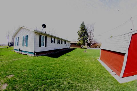 Tiny photo for 321 E Elm Street, Piper City, IL 60959 (MLS # 12603688)