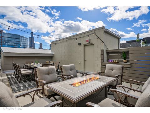 Tiny photo for 18 N Carpenter Street #PHN, Chicago, IL 60607 (MLS # 12494214)