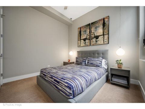 Tiny photo for 18 N Carpenter Street #PHN, Chicago, IL 60607 (MLS # 12494214)