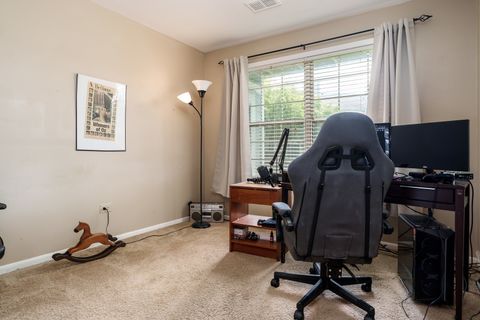 Tiny photo for 2933 Heatherwood Drive, Schaumburg, IL 60194 (MLS # 12460162)