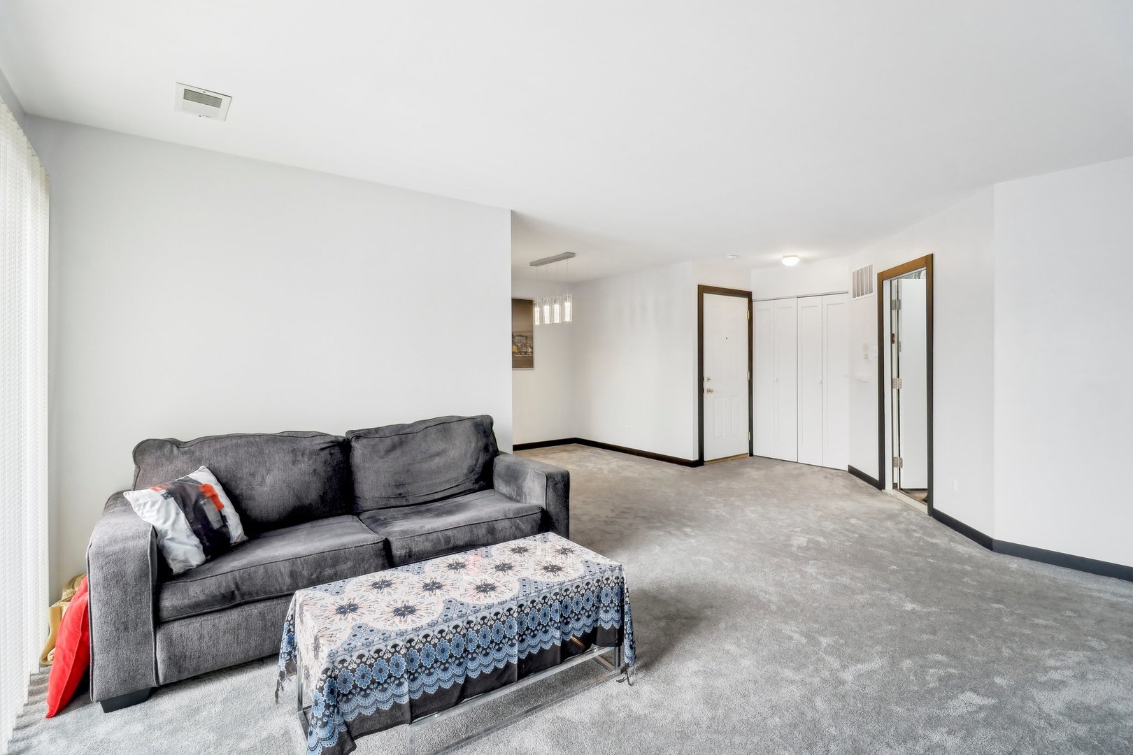 811 E Castle Court 2