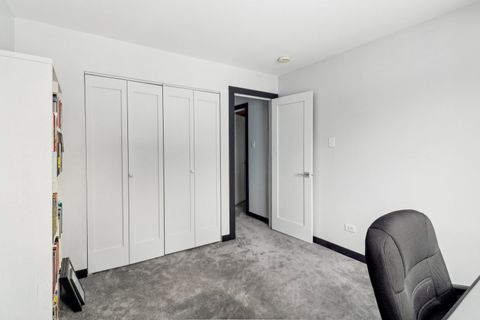 Tiny photo for 811 E Castle Court #2, Palatine, IL 60074 (MLS # 12568482)