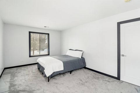 Tiny photo for 811 E Castle Court #2, Palatine, IL 60074 (MLS # 12568482)