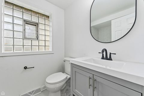 Tiny photo for 11755 S THROOP Street, Chicago, IL 60643 (MLS # 12573806)