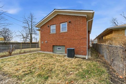 Tiny photo for 11755 S THROOP Street, Chicago, IL 60643 (MLS # 12573806)