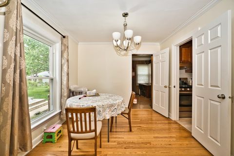 Tiny photo for 6707 N Saint Louis Avenue, Lincolnwood, IL 60712 (MLS # 12633306)