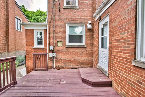 Tiny photo for 6707 N Saint Louis Avenue, Lincolnwood, IL 60712 (MLS # 12633306)