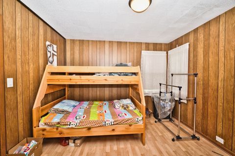 Tiny photo for 6707 N Saint Louis Avenue, Lincolnwood, IL 60712 (MLS # 12633306)