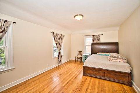 Tiny photo for 6707 N Saint Louis Avenue, Lincolnwood, IL 60712 (MLS # 12633306)
