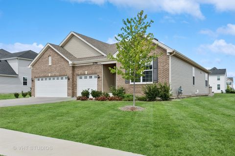 Photo of 2096 Country Hills Drive, Yorkville, IL 60560 (MLS # 12474691)