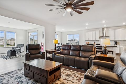 Tiny photo for 2096 Country Hills Drive, Yorkville, IL 60560 (MLS # 12474691)