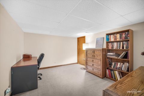 Tiny photo for 3112 Turnberry Road, St. Charles, IL 60174 (MLS # 12649141)