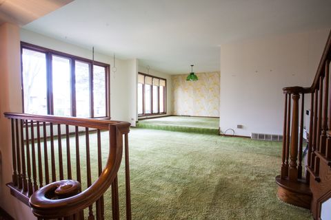 Tiny photo for 1610 Old Oak Place, Darien, IL 60561 (MLS # 12586824)