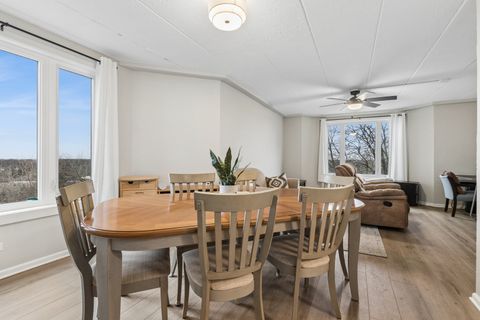 Tiny photo for 1 Renaissance Place #717, Palatine, IL 60067 (MLS # 12582260)