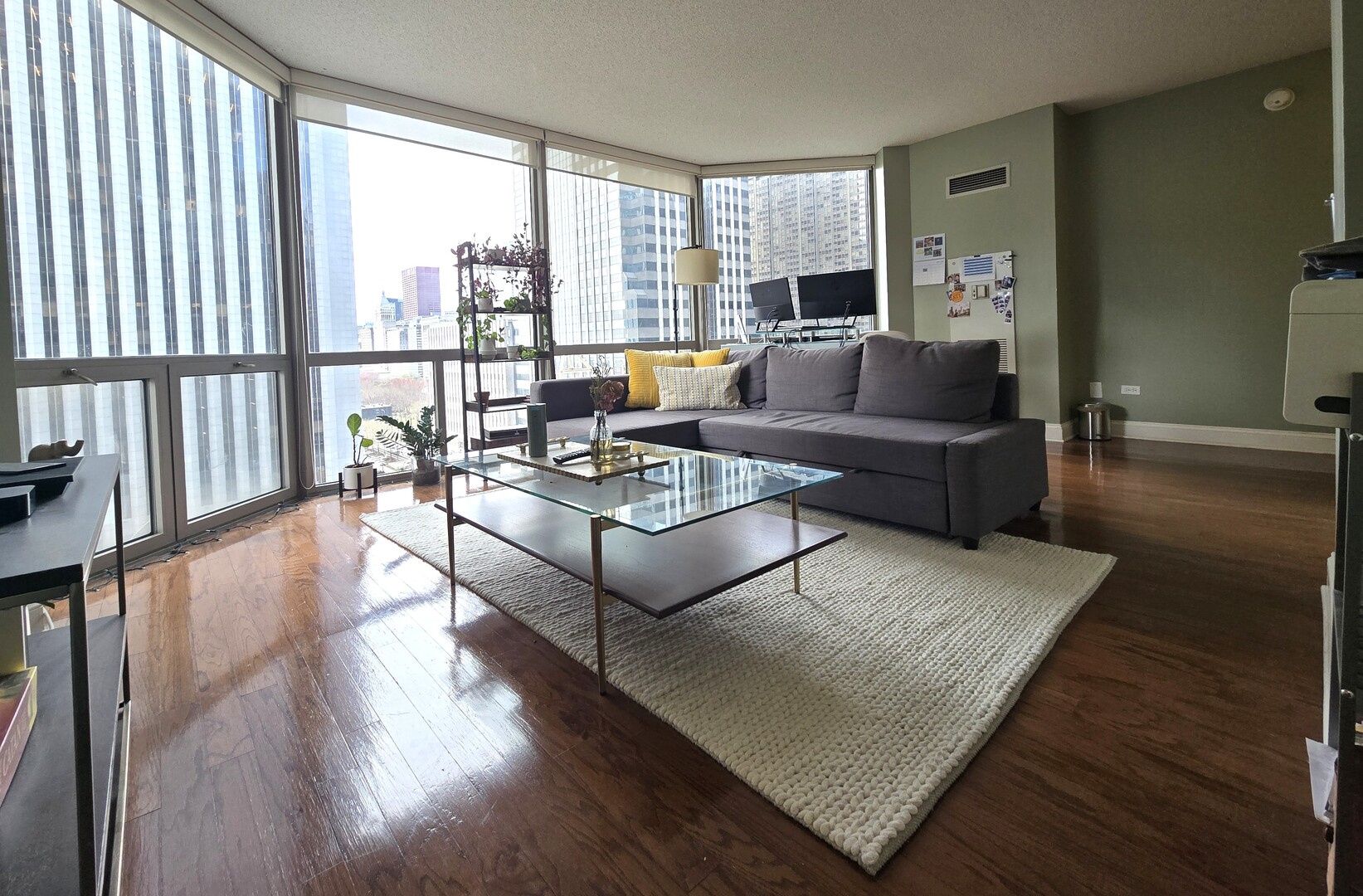 222 N COLUMBUS Drive 1001