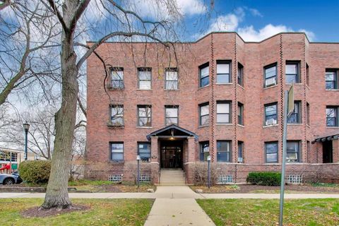 Photo of 847 Judson Avenue #2, Evanston, IL 60202 (MLS # 12523510)