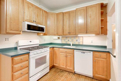 Tiny photo for 847 Judson Avenue #2, Evanston, IL 60202 (MLS # 12523510)