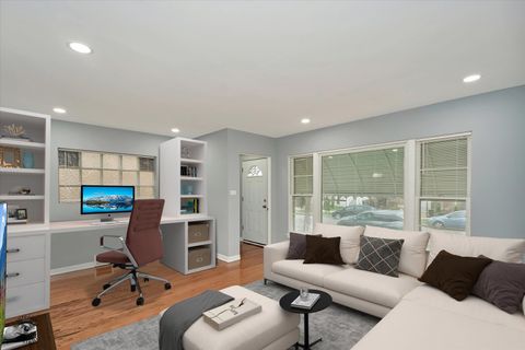 Tiny photo for 3904 W 58th Place, Chicago, IL 60629 (MLS # 12616758)