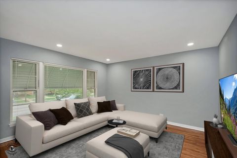 Tiny photo for 3904 W 58th Place, Chicago, IL 60629 (MLS # 12616758)