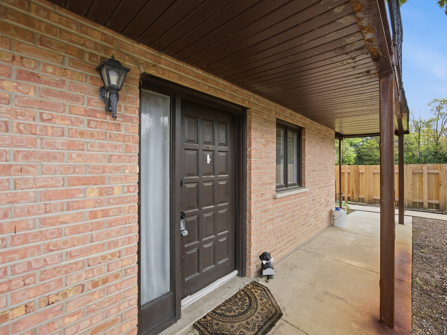 520 E Main Street 1C