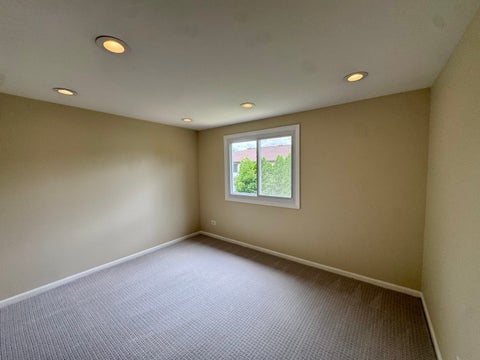 Tiny photo for 638 Lakeside Circle Drive, Wheeling, IL 60090 (MLS # 12635648)