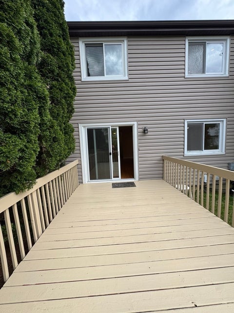 Tiny photo for 638 Lakeside Circle Drive, Wheeling, IL 60090 (MLS # 12635648)