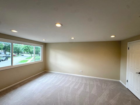 Tiny photo for 638 Lakeside Circle Drive, Wheeling, IL 60090 (MLS # 12635648)