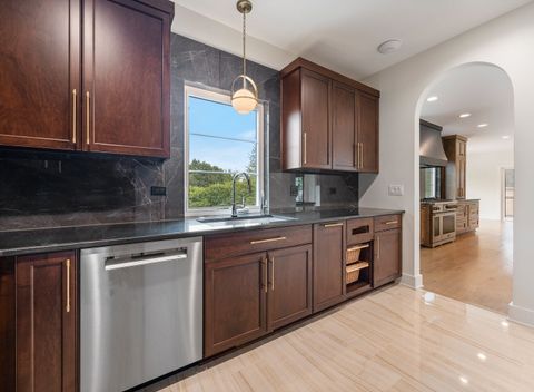 Tiny photo for 8886 Johnston Road, Burr Ridge, IL 60522 (MLS # 12435226)