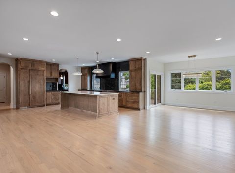 Tiny photo for 8886 Johnston Road, Burr Ridge, IL 60522 (MLS # 12435226)