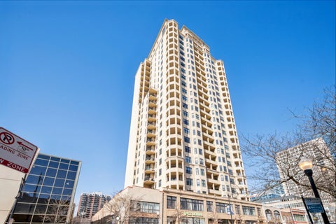 Photo of 1464 S Michigan Avenue #1008, Chicago, IL 60605 (MLS # 12763290)