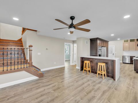 Tiny photo for 1817 Kelly Avenue, Crest Hill, IL 60403 (MLS # 12546016)