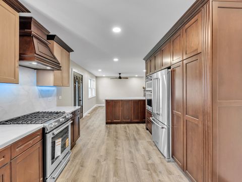 Tiny photo for 1817 Kelly Avenue, Crest Hill, IL 60403 (MLS # 12546016)