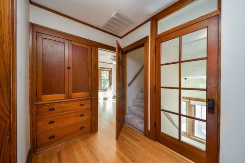 Tiny photo for 414 E Indiana Street, Wheaton, IL 60187 (MLS # 12491820)
