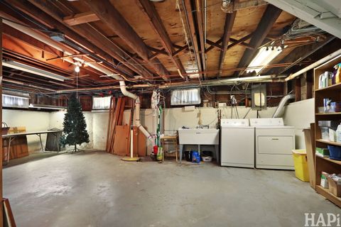 Tiny photo for 2356 Ashland Avenue, Evanston, IL 60201 (MLS # 12508633)