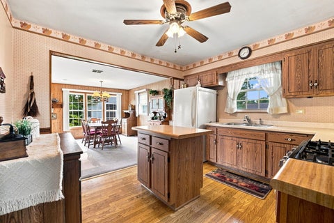 Tiny photo for 10319 S 82nd Avenue, Palos Hills, IL 60465 (MLS # 12734483)