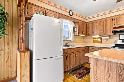 Tiny photo for 10319 S 82nd Avenue, Palos Hills, IL 60465 (MLS # 12734483)