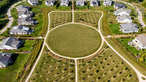 Tiny photo for 210 Majestic Oak Court, Lake Forest, IL 60045 (MLS # 12522410)