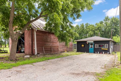 Tiny photo for 2013 Beecher Road, Plano, IL 60545 (MLS # 12702102)