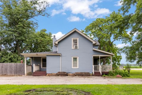 Tiny photo for 2013 Beecher Road, Plano, IL 60545 (MLS # 12702102)