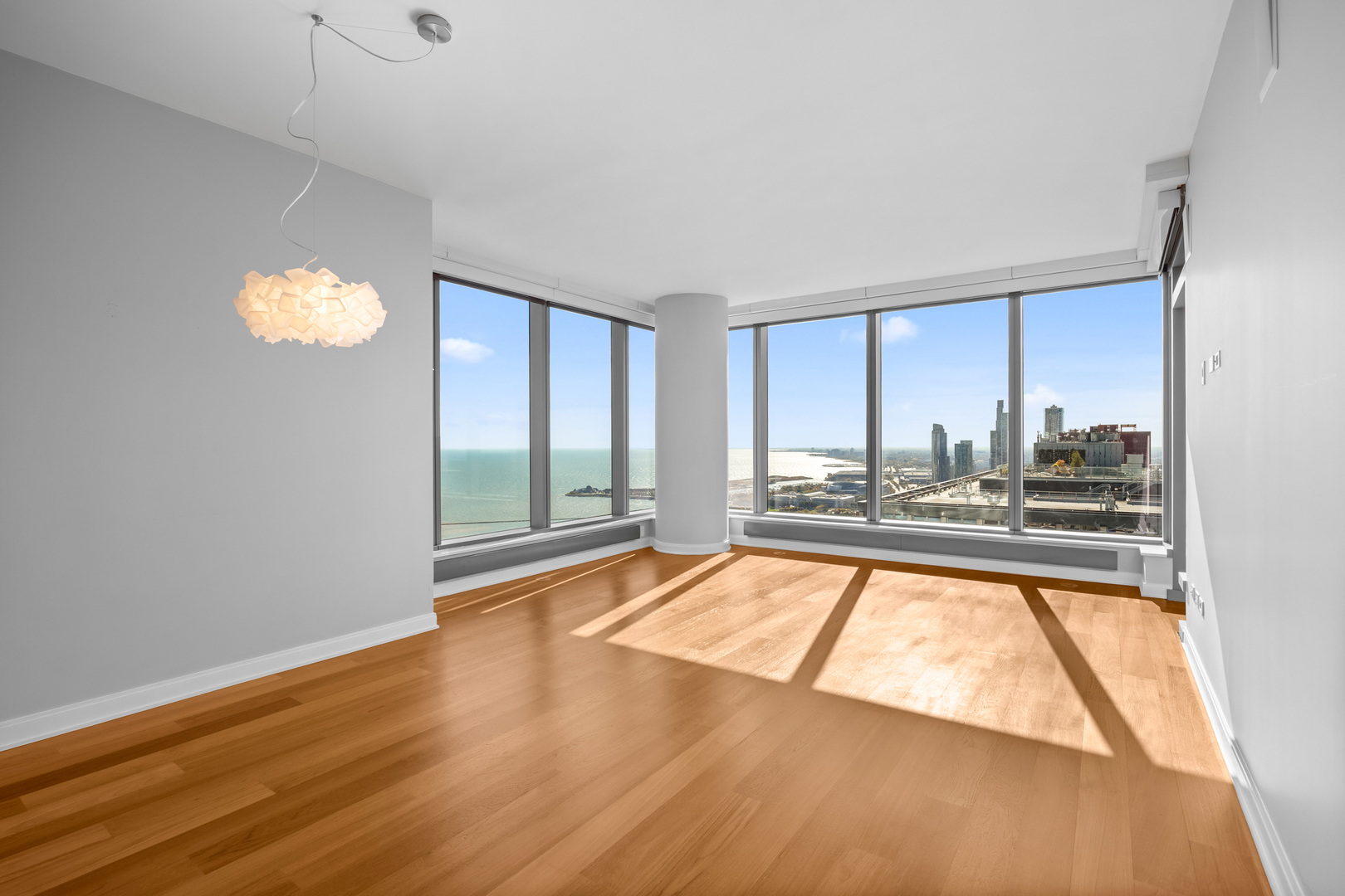 60 E Monroe Street 5504