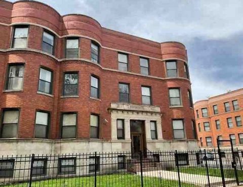 Tiny photo for 5900 S King Drive #C2, Chicago, IL 60637 (MLS # 12499484)