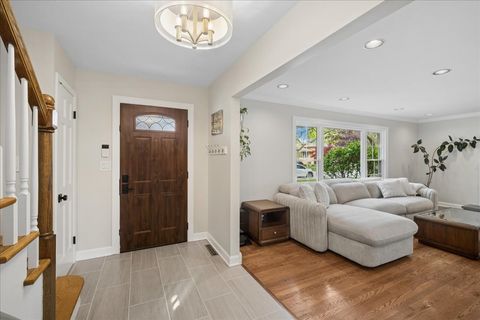 Tiny photo for 1317 Knollwood Road, Deerfield, IL 60015 (MLS # 12635853)