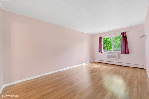 Tiny photo for 570 Fairway View Drive #2F, Wheeling, IL 60090 (MLS # 12753968)