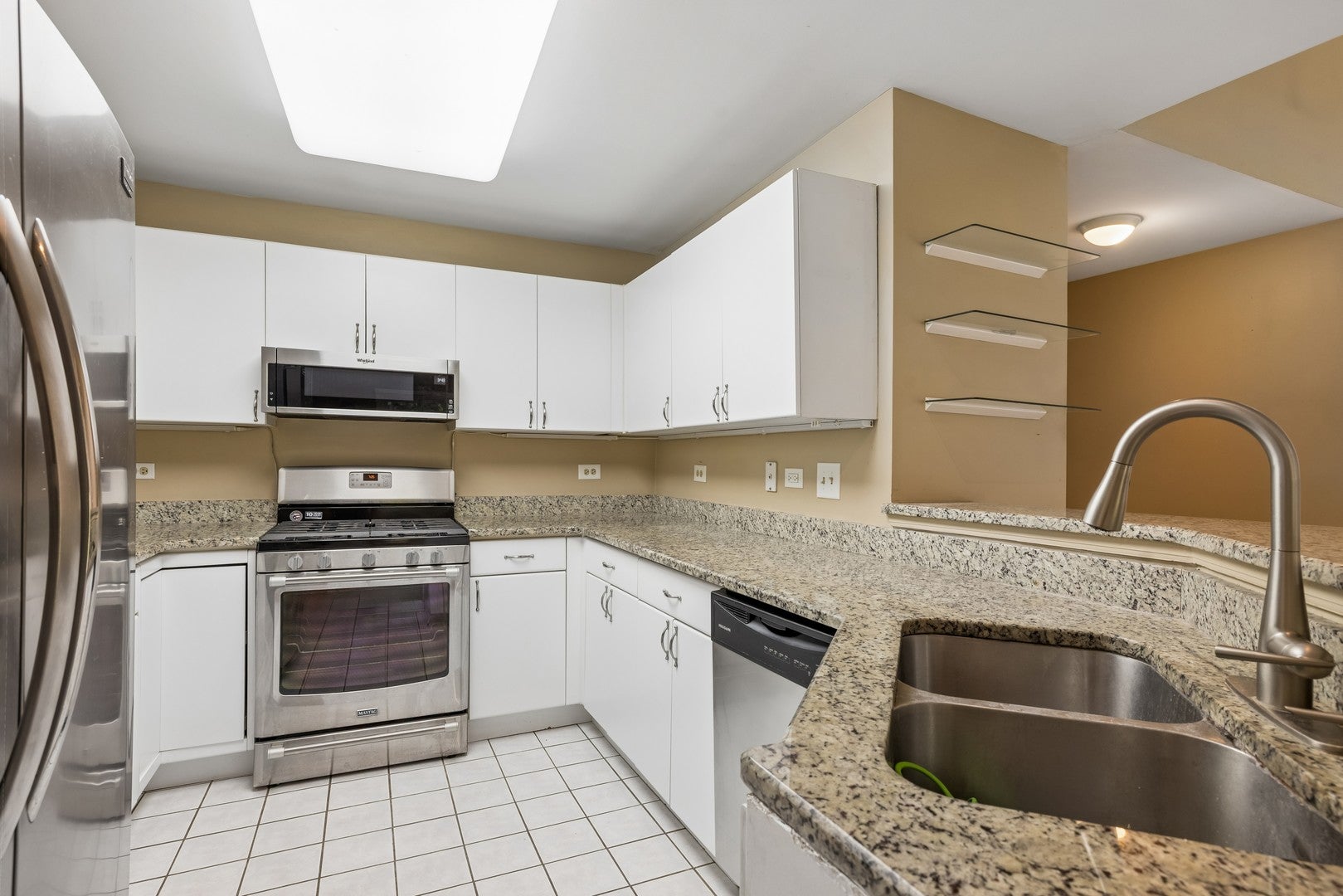 17116 W Cunningham Court